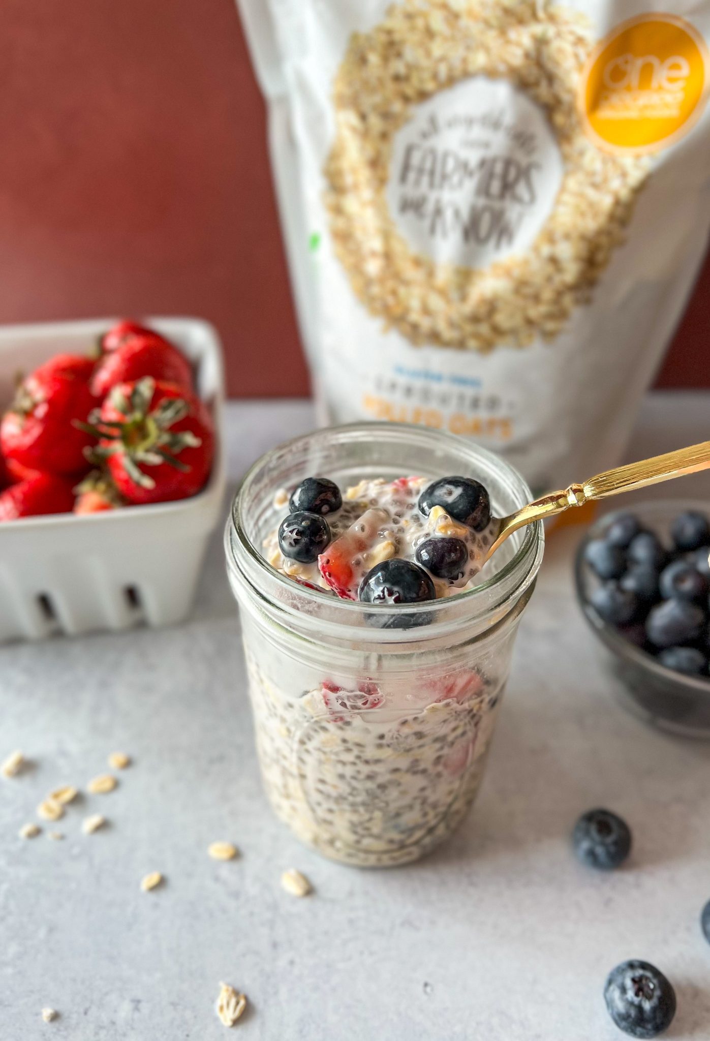 Mixed Berry Chia Overnight Oats Recipe